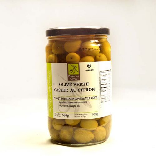 Olives vertes cassées au citron